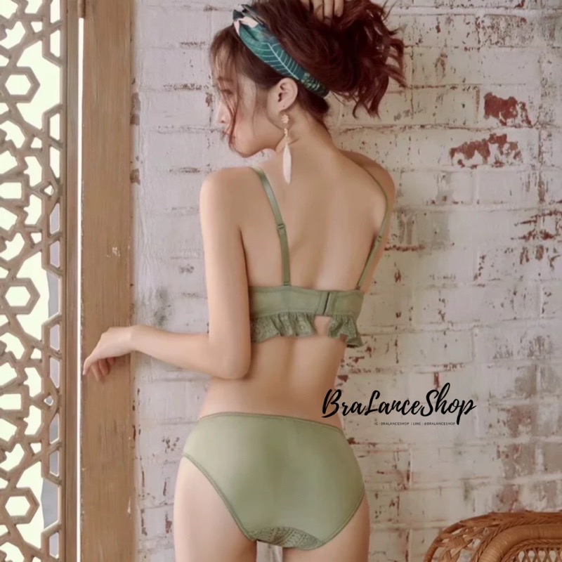 BLS✿3255 Setบรา+กกน. ชุดชั้นในลูกไม้แต่งระบาย สไตล์เกาะอก ด้านข้างหนาเก็บเนื้อด้านข้างดีเยี่ยม ถอดสายไหล่ได้