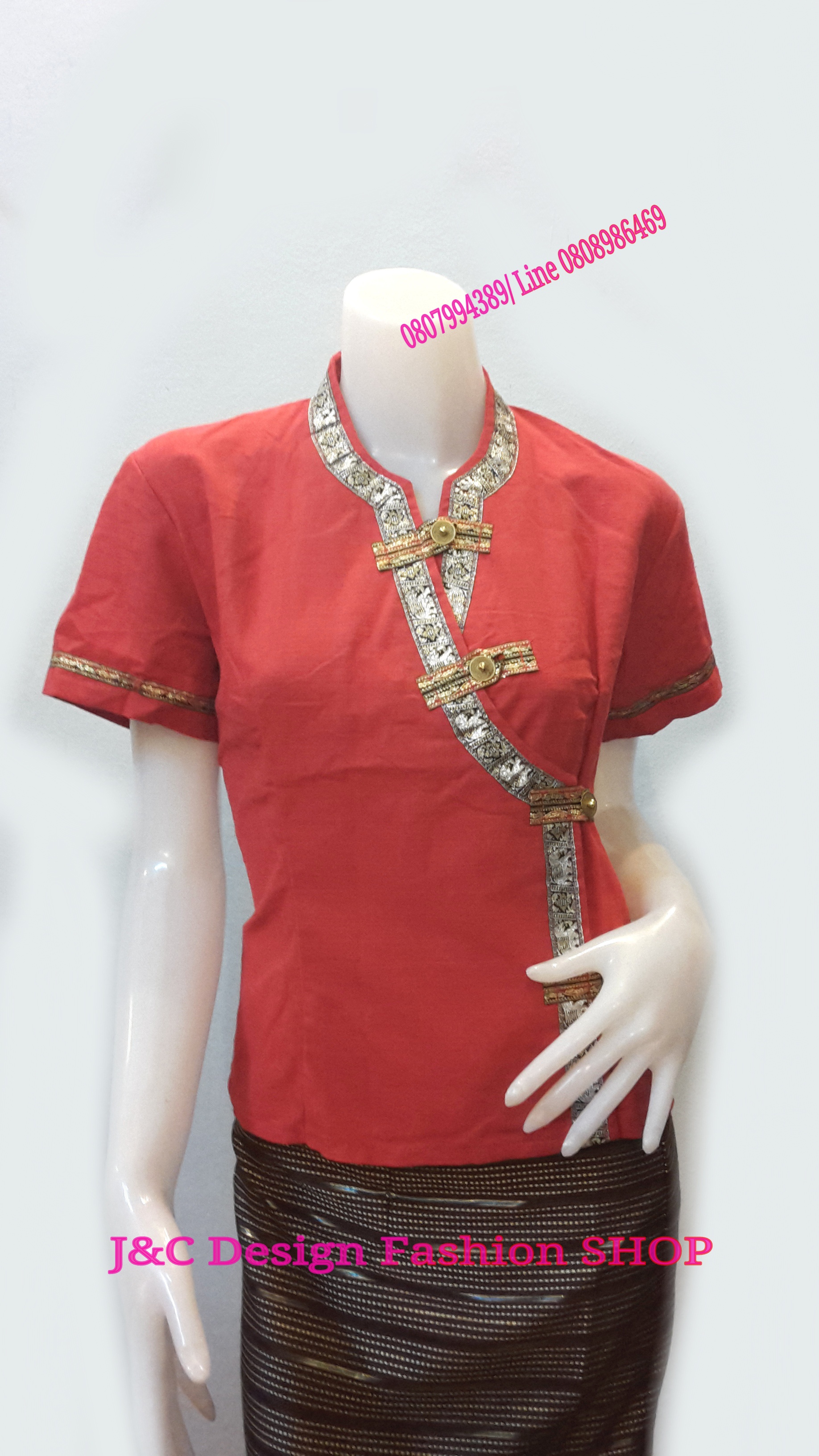 เสื้อผ้าไทยสีแดง เสื้อผ้าฝ้าย เสื้อใส่ผ้าซิ่น เสื้อผ้าฝ้ายสีแดงคอจีนกระดุมเฉียง