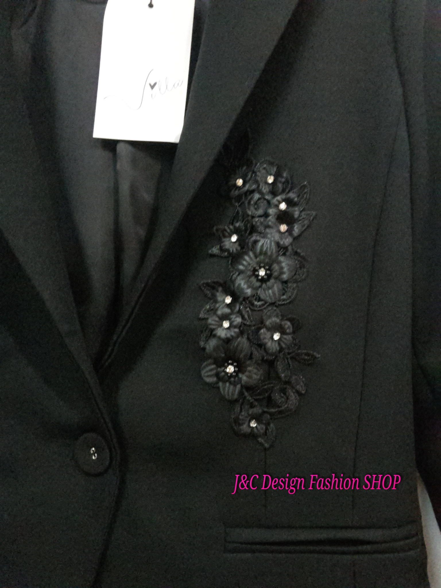 สูทสไตน์เกาหลี หรูเรียบ สูทเกาหลี เสื้อทำงานเกาหลีดีไซน์เก๋ เสื้อคลุมเกาหลี เสื้อสูทนำเข้า สูทคลุมเกาหลีแขนยาวสีดำแต่งดอกไม้