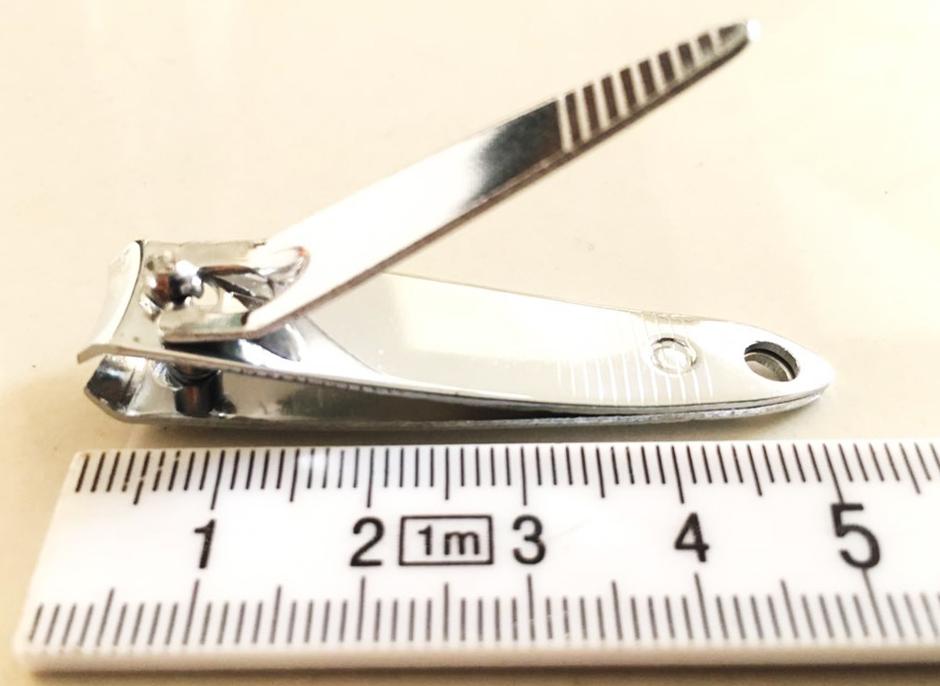 กรรไกรตัดเล็บพกพา 5.5 ซม.