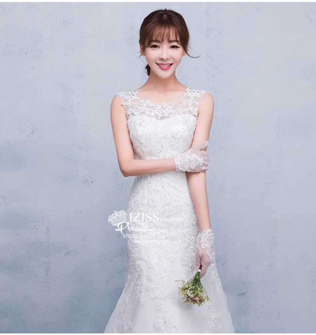 BR234 **พรีออเดอร์**ชุดแต่งงาน&ชุดเจ้าสาวแบบหางปลายาวสีขาวเกรดพรีเมี่ยม เปิดไหล่ มีแขน หรูหราน่ารัก สวยโดดเด่นไม่ซ้ำใคร