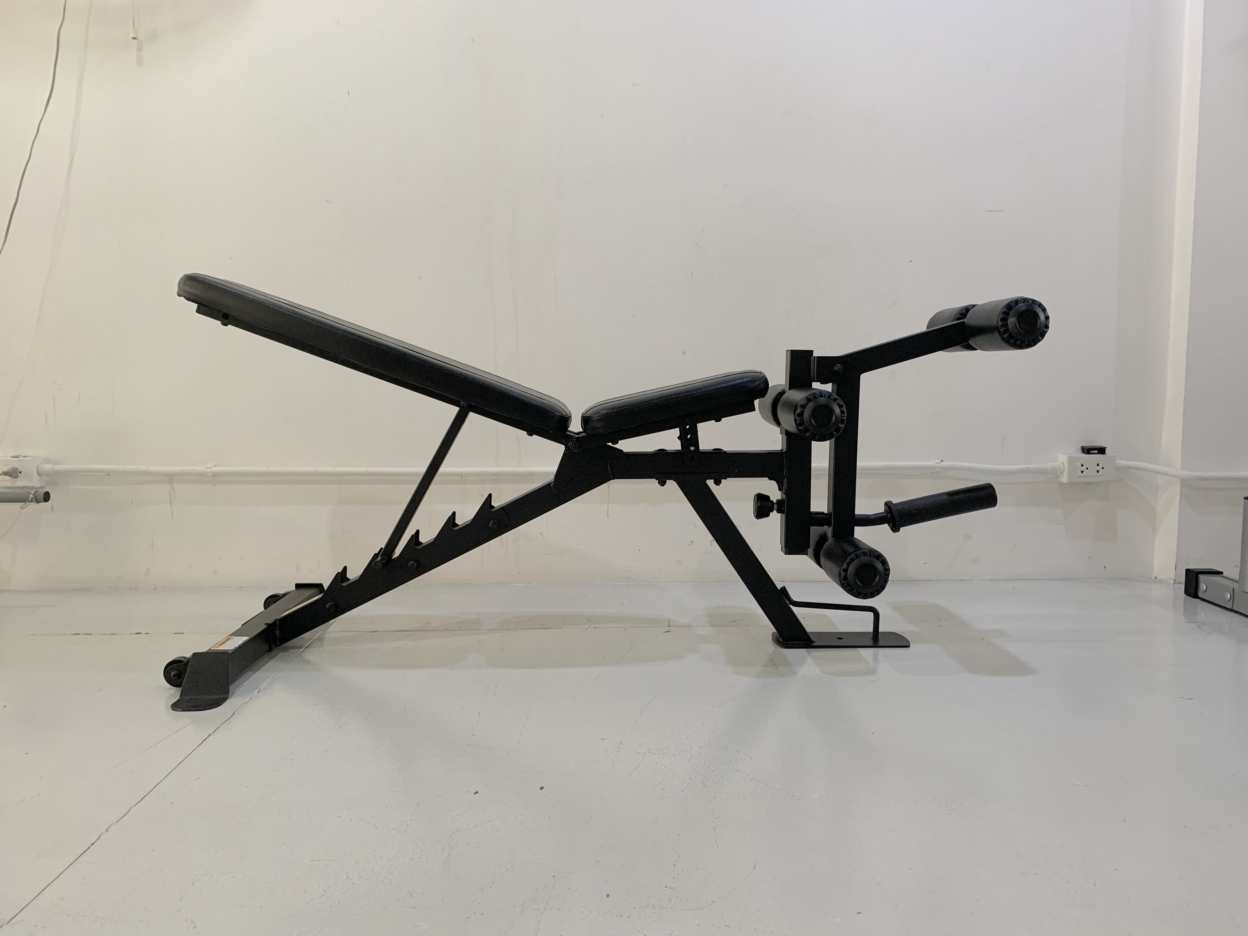 ม้าดัมเบลรุ่น 204