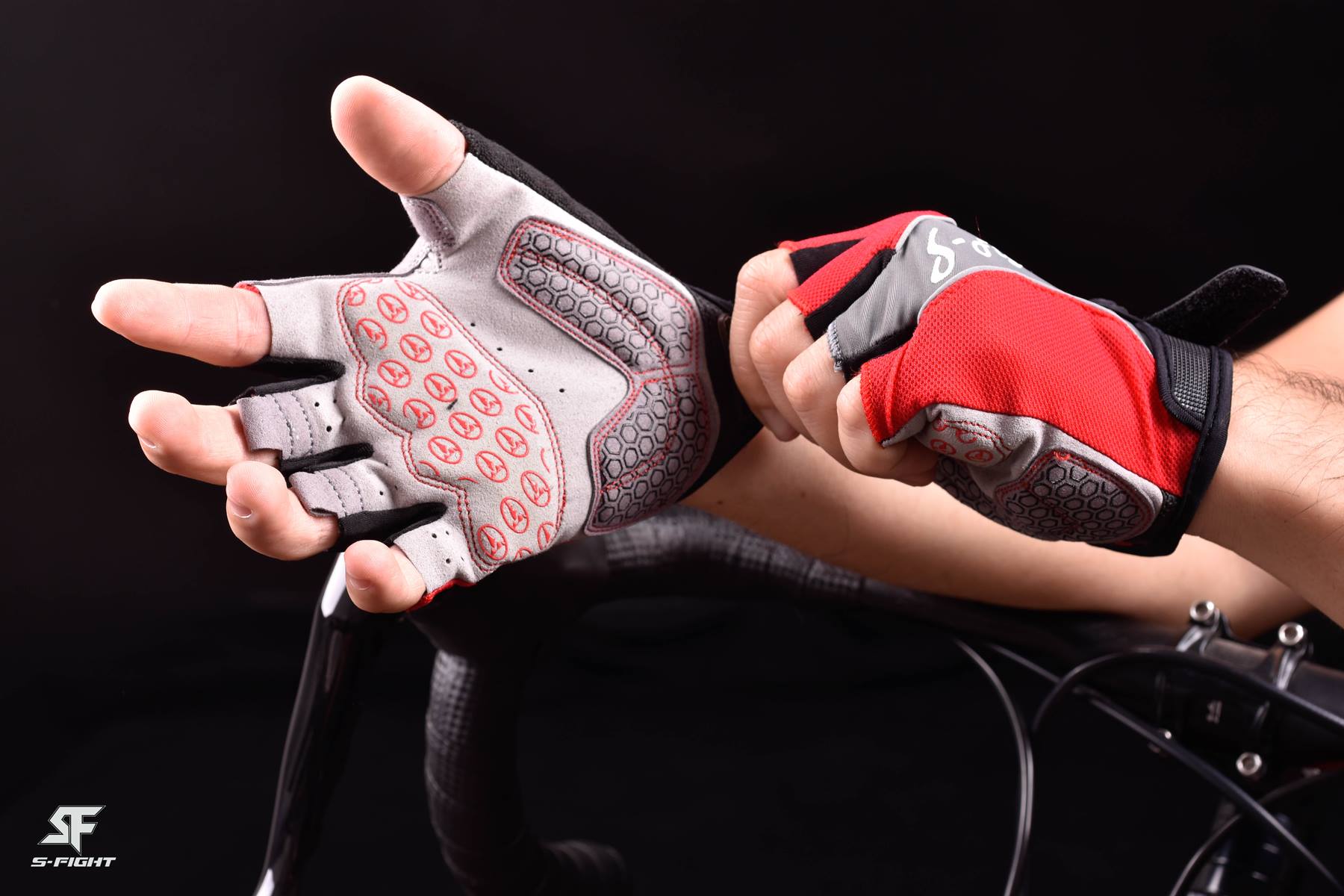 ถุงมือปั่นจักรยานเสือหมอบ เสือภูเขา S-FIGHT รุ่น SGR-02