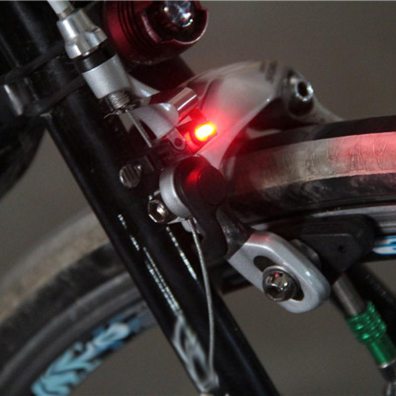 2 ชิ้น ไฟเบรคติดจักรยาน NANO Mini Bike Brake Light Waterproof Cycling Bicycle