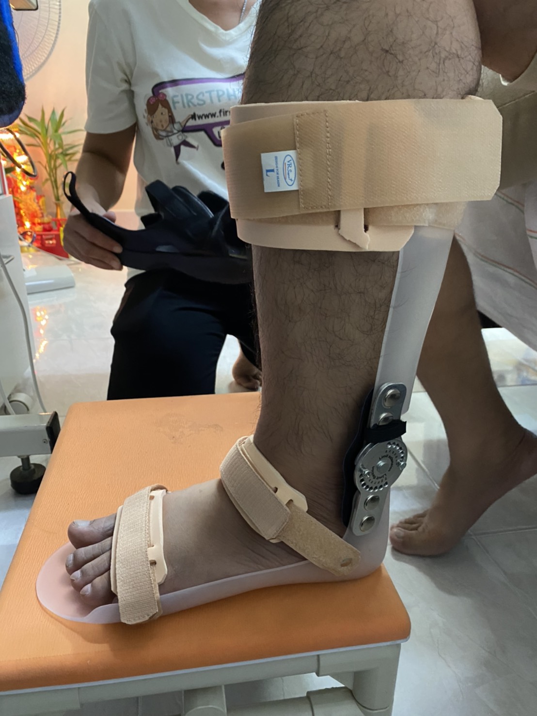 ดามกันปลายเท้าตกแบบปรับองศา (AFO Gait Assist) กันปลายเท้าตก เท้าแกว่ง ดามข้อเท้า ดามปลายเท้า ที่ประคองปลายเท้า