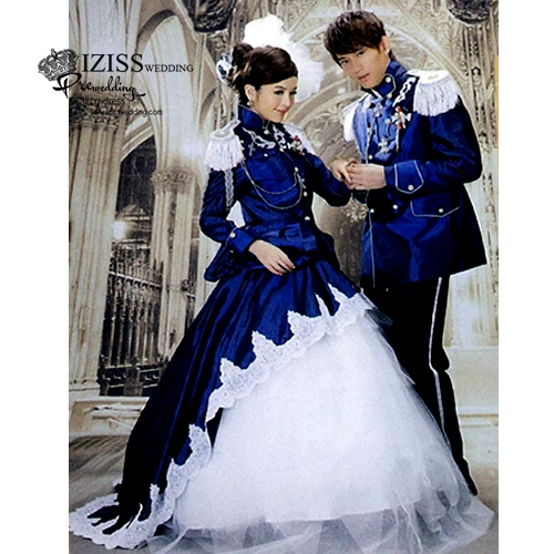 PW401- **พรีออเดอร์**ชุดคู่ถ่ายพรีเวดดิ้ง (prewedding dress) & ชุดแต่งงานแฟนซี (Fancy wedding dress)ชายหญิงสไตล์เจ้าชายเจ้าหญิง "ธีมสีน้ำเงิน"