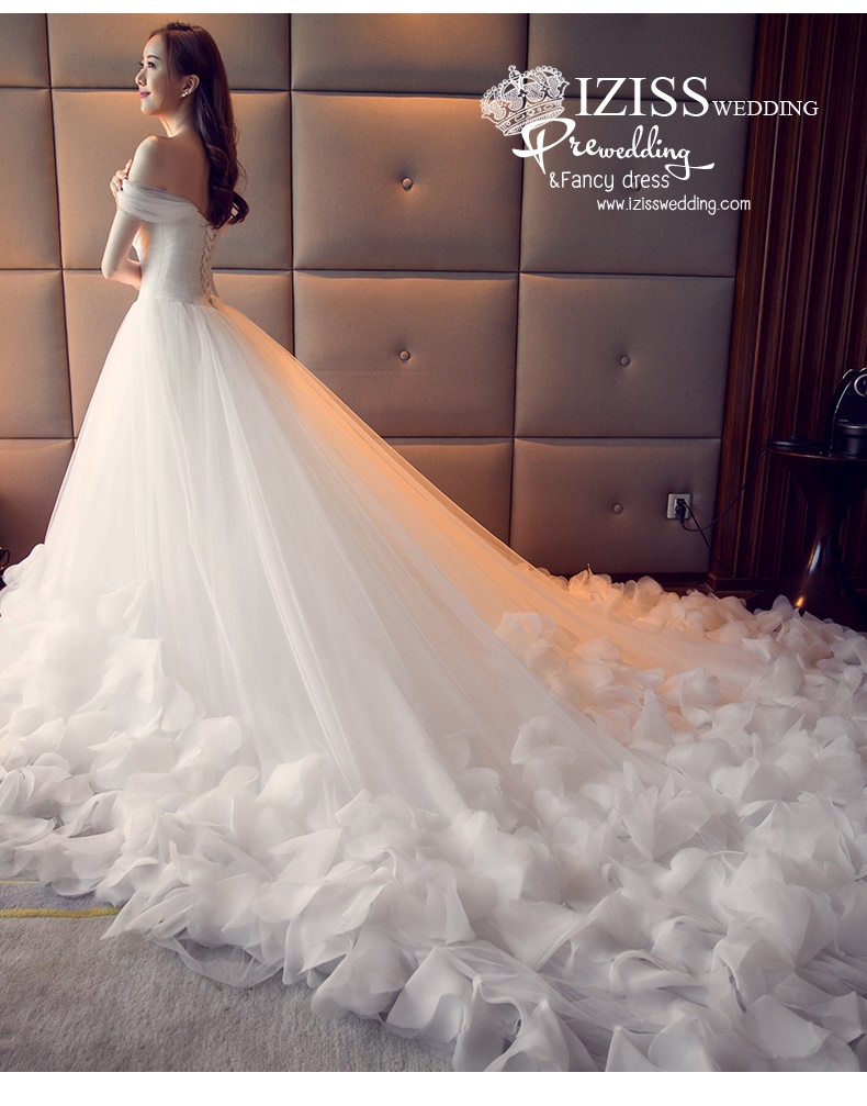 BR333 **พรีออเดอร์**ชุดแต่งงาน&ชุดเจ้าสาวแบบยาวอลังการ สีขาวเกรดพรีเมี่ยม หรูหราน่ารัก สวยโดดเด่นไม่ซ้ำใคร