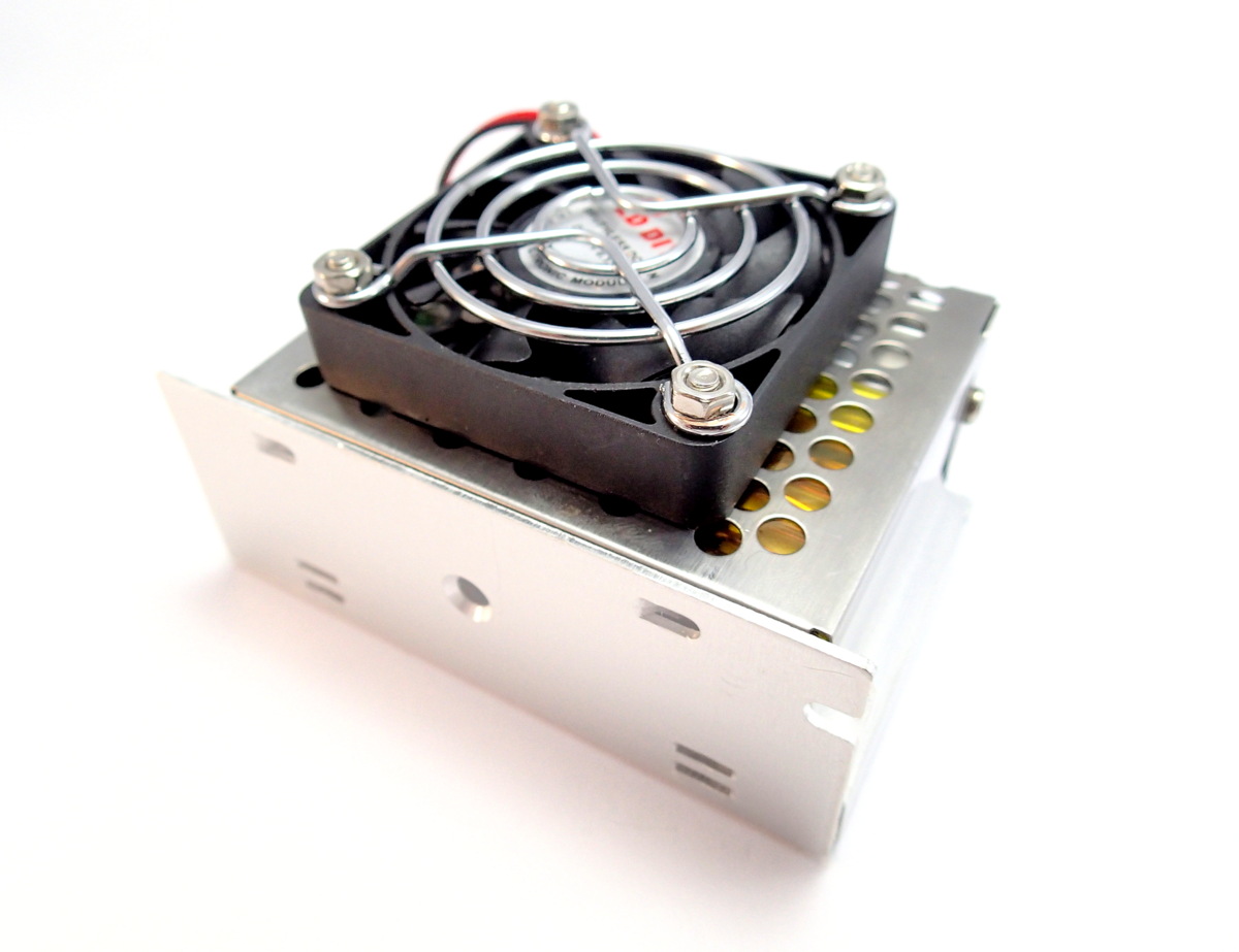 12A 200W High Power DC Buck Converter [4.5-30V to 0.8-28V] +5V USB