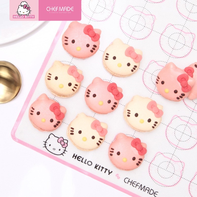 ++พร้อมส่ง++ แผ่นซิลิโคนรองอบมาการอง อบคุ๊กกี้ ลายคิตตี้ แบบ 25 ช่อง ขนาดแผ่น 27 x 27 ซม.แบรนด์ CHEFMADE สินค้าลิขสิทธิ์แท้ค่ะ