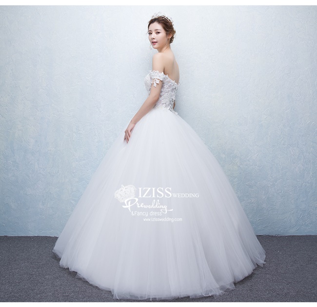 BR137 **พรีออเดอร์**ชุดแต่งงาน&ชุดเจ้าสาวแบบยาวสีขาวเกรดพรีเมี่ยม เปิดไหล่ มีแขน หรูหราน่ารัก สวยโดดเด่นไม่ซ้ำใคร