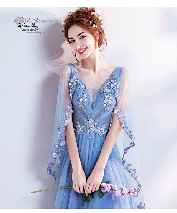 DL036 - **พรีออเดอร์** ชุดราตรี เดรสยาวออกงาน (Night party dresses) ชุดไปงานแต่งงานสวยๆ "ธีมสีฟ้าครามแต่งดอก 3D"