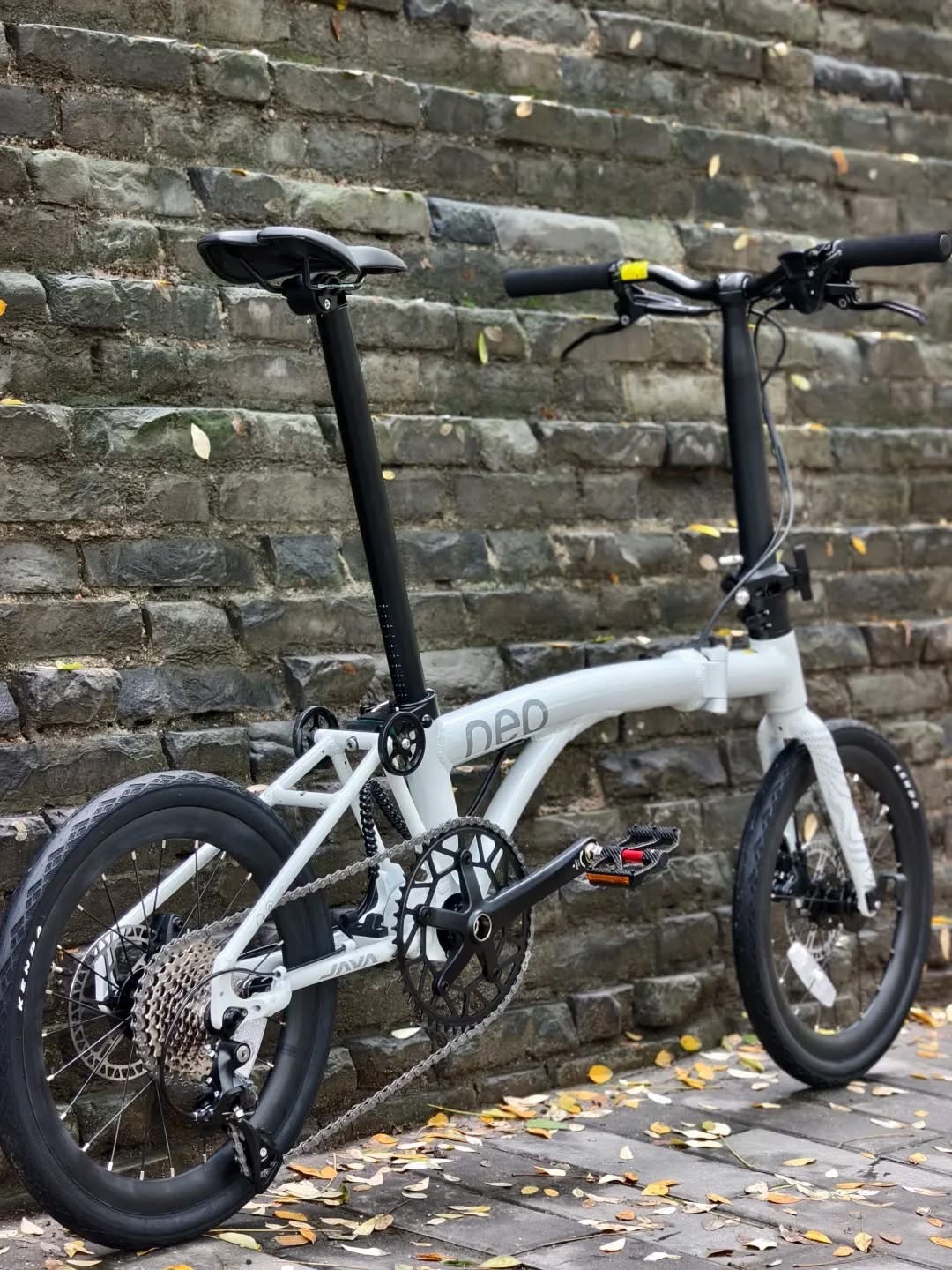 Java : NEO จักรยานพับได้ แบบม้วนหาง 9 สปีด ดิสเบรกน้ำมัน น้ำหนักเบา