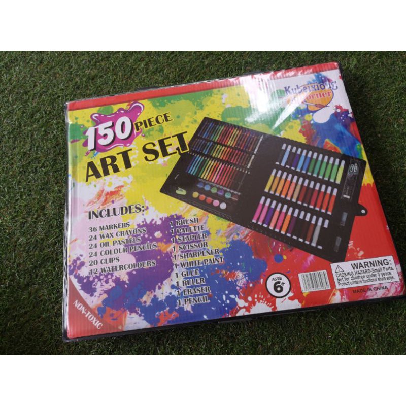 ชุดดินสอสี เซตเครื่องเขียน 168 ชิ้น