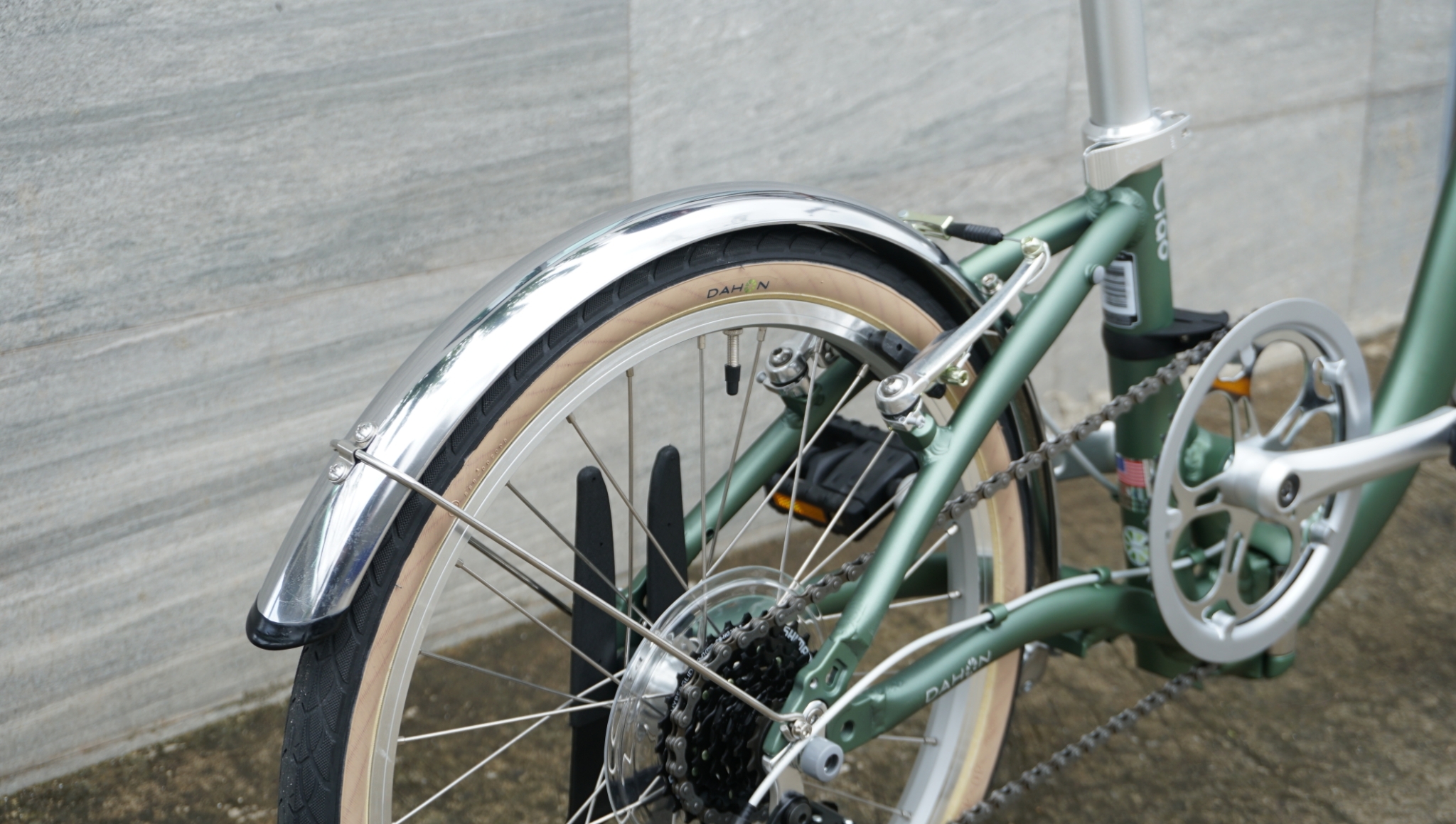 DAHON CIAO จักรยานพับได้ เฟรมโค้ง 7 สปีด