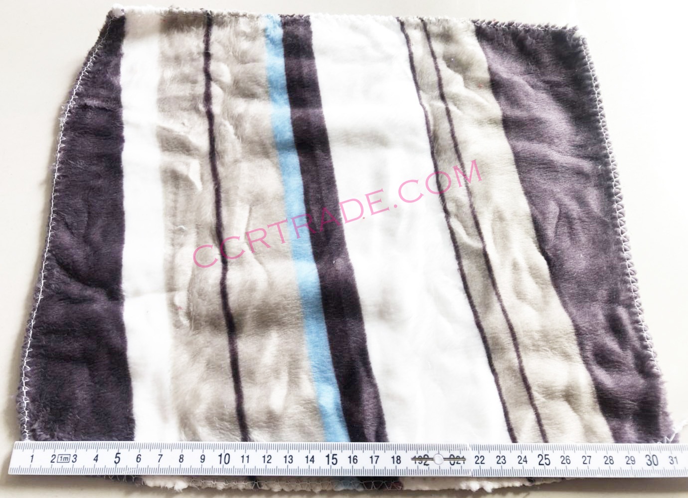 ผ้านาโน 5 ชิ้นคละลาย 20x30 ซม.