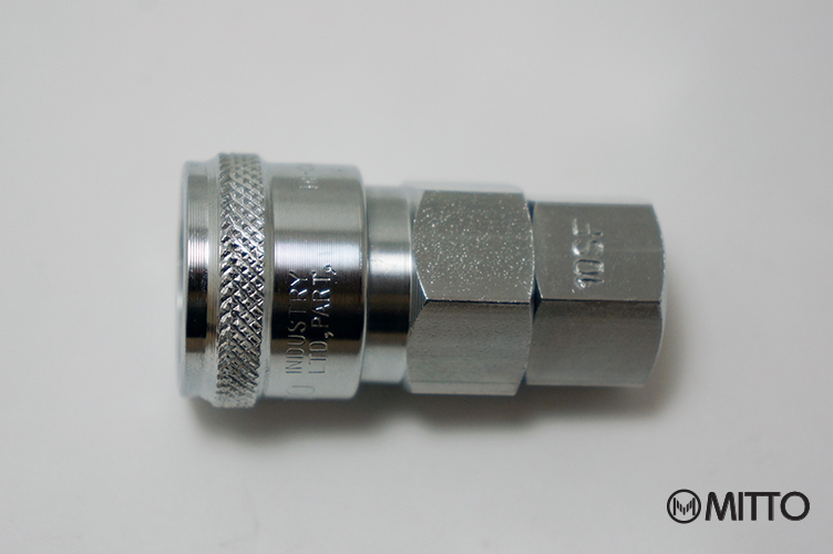 10 SF เกลียวใน 1/8"