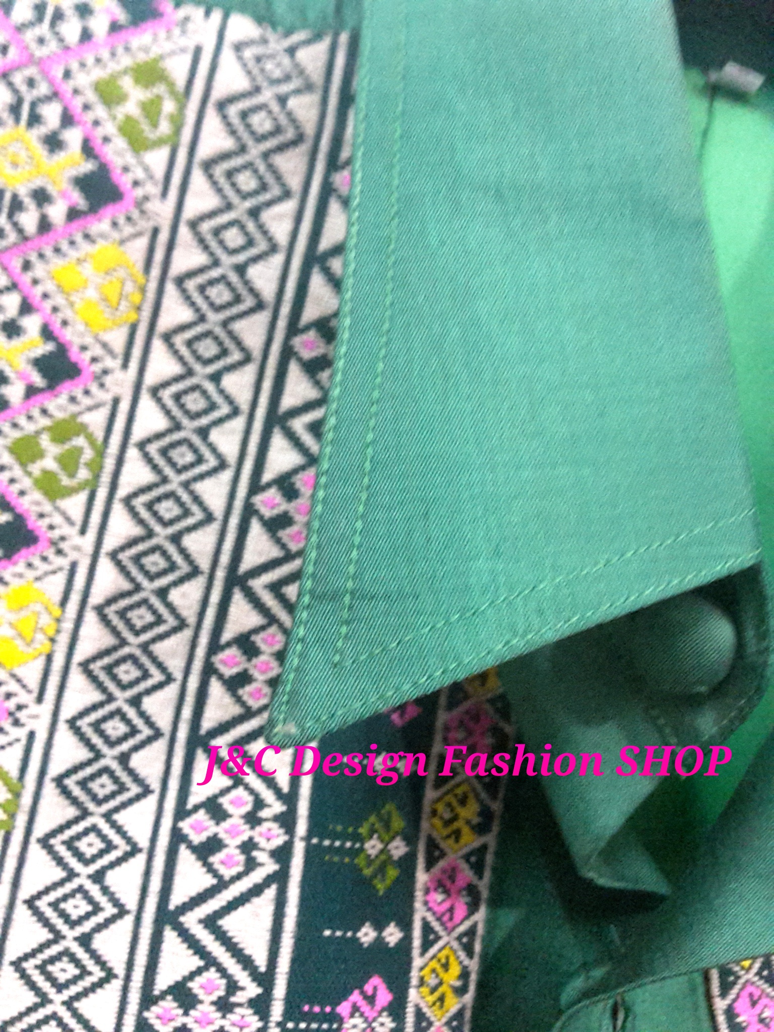 เสื้อสูทชายไหมแท้สีปีกแมลงทับ เสื้อสูทชายไหมแท้ สูทผ้าไทยชาย ซาฟารีผ้าไทยชาย สูทผ้าไหมสีปีกแมลงทับ