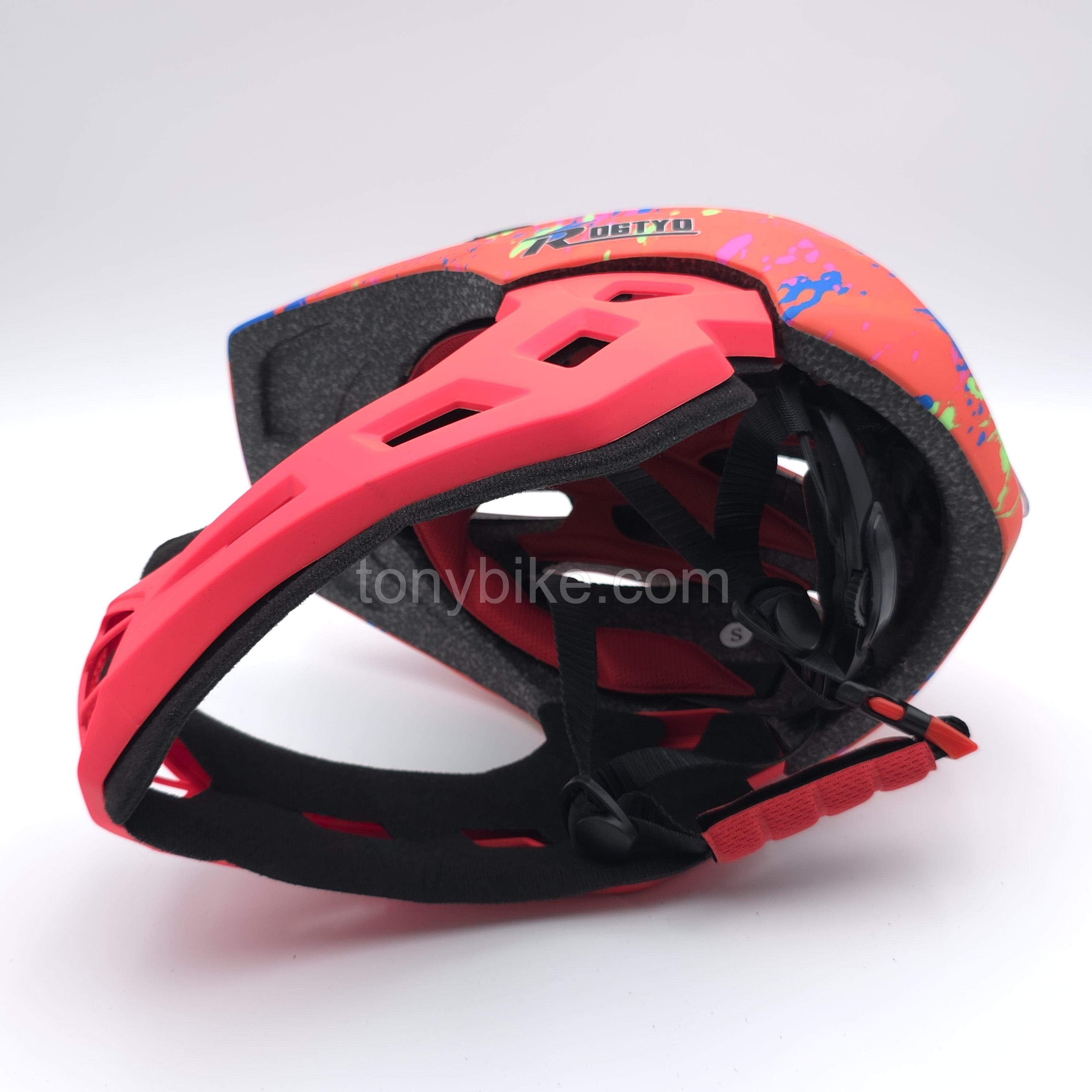 หมวกจักรยานเด็ก เต็มใบ สีแดง เพ้นท์สี 46-53 ซม.