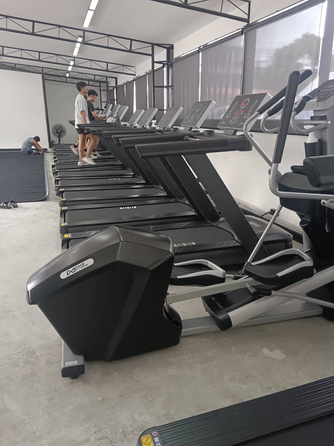 Fitness: เอส 365 ฟิตเนส