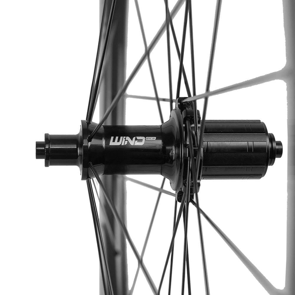 ล้อจักรยานคาร์บอนเสือหมอบ WIND BREAK จาก VISP 700C