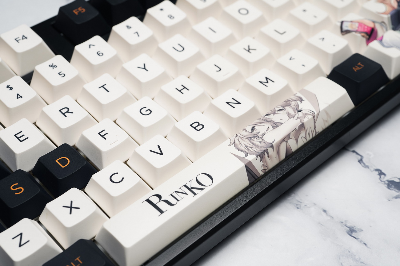 Z Review Rinko Touch ชุดคีย์แคปโปรไฟล์เชอร์รี่