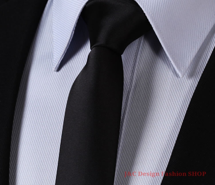 เนคไทผ้าไหมแท้สีดำทึบ 100%ผ้าไหมทอมือ ทรงแคบเข้ากับชุดสูททุกสี Silk necktie