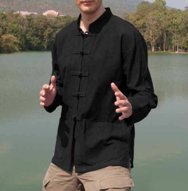 เสื้อผ้าไทยชายสีดำ เสื้อผ้าฝ้ายชายแต่งกระดุ้มปั้นและปักผ้า เสื้อผ้าพื้นเมืองชายวัยรุ่นแต่งงานปักผ้า