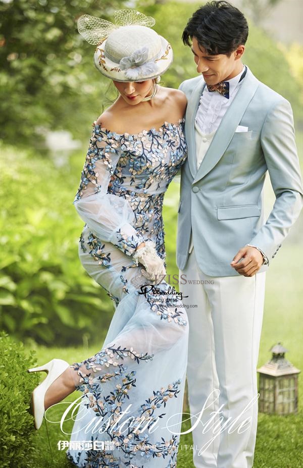 PW605- **พรีออเดอร์**ชุดแต่งงานแฟนซี ชุดเดรสสีฟ้า ชุดถ่ายพรีเวดดิ้ง (prewedding dress) & ชุดแต่งงานแฟนซี (Fancy wedding dress) "ธีมสีฟ้า"