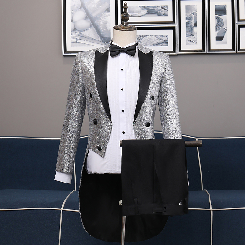 ST128- **พรีออเดอร์มี3สี**สูททักซิโด้เลื่อมผู้ชายสีเทาเงิน สีทองและสีดง สลับปกสีดำ แขนยาว พร้อมกางเกง ชุดสูทเจ้าบ่าว สูทแฟนซี ถ่ายพรีเวดดิ้ง & ชุดแต่งงานแฟนซี (Fancy wedding dress) สูทเลื่อมผู้ชายสีเงิน สีทองและสีแดง