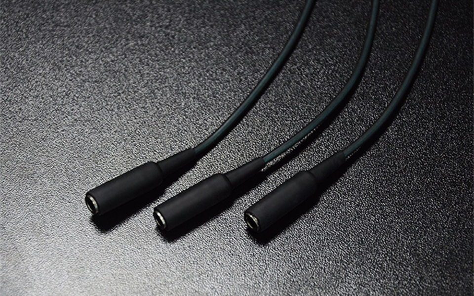 ขาย KZ 3.5 to 3.5 สายถัก 82 แกน ปราศจากออกซีเจนสำหรับ หูฟัง คอมพิวเตอร์ มือถือ เครื่องเล่นเพลงพกพา