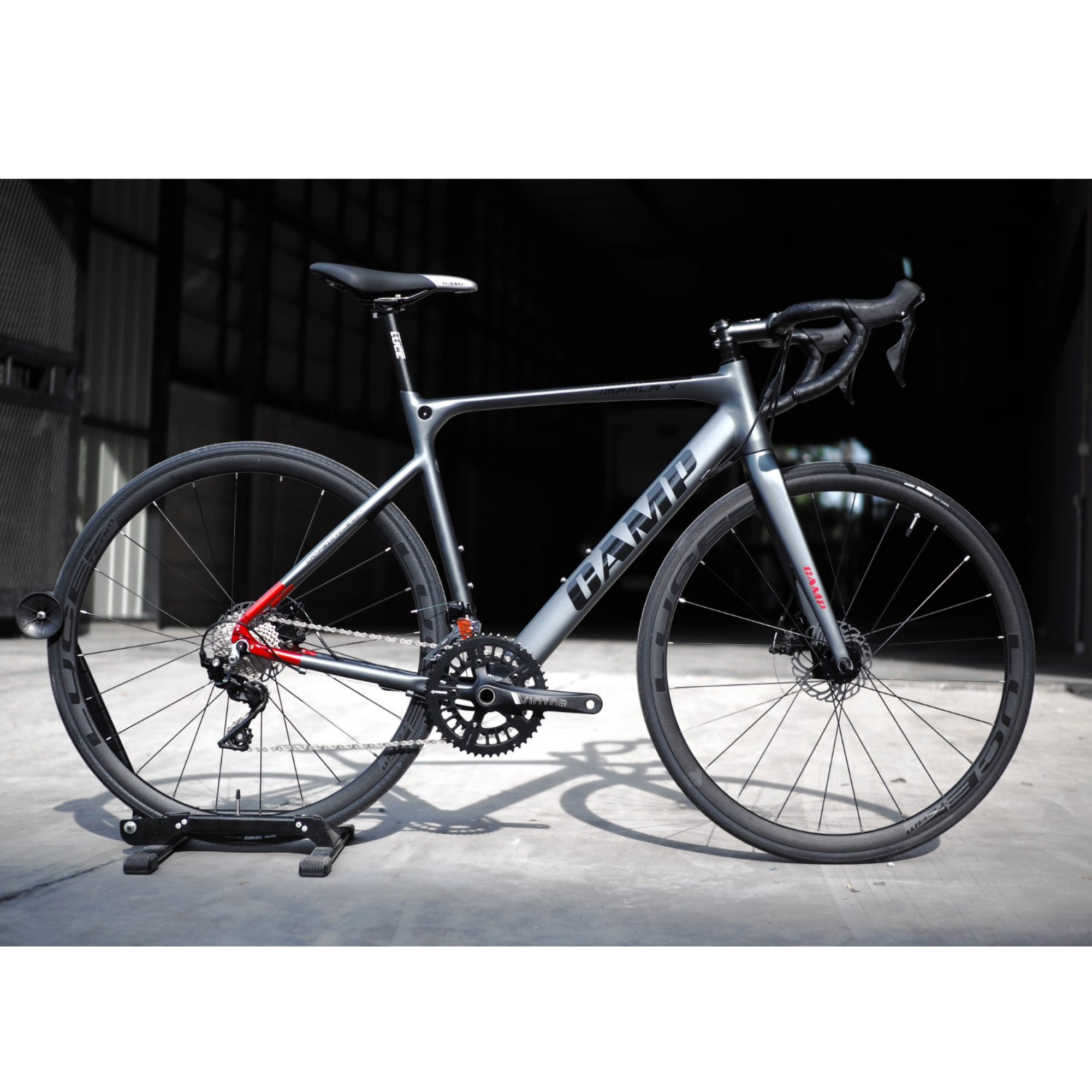 จักรยานเสือหมอบดิสก์เบรค CAMP Impala DB 22 sp. SHIMANO 105