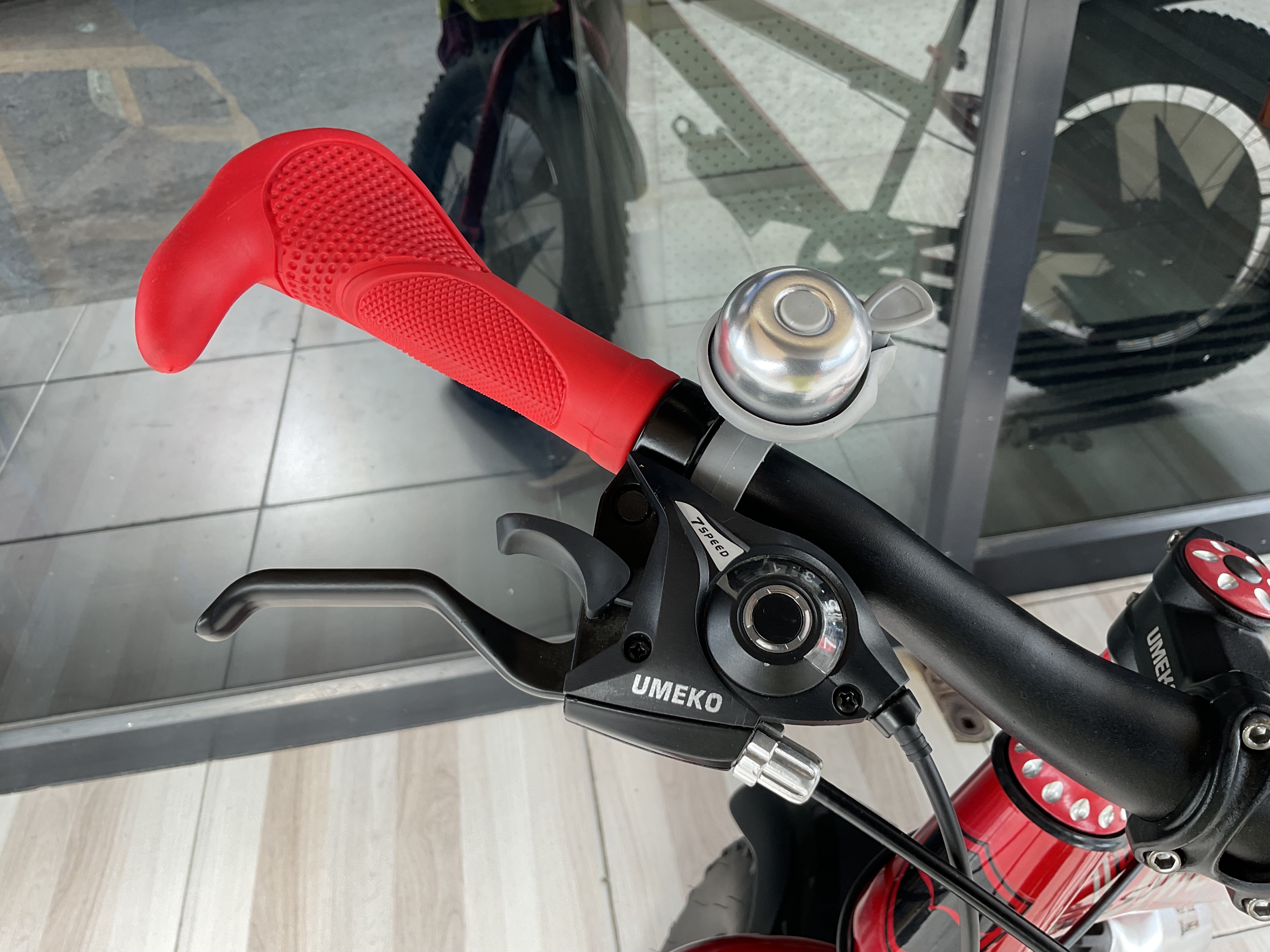 จักรยานเด็ก ล้อโต 20 นิ้ว 20x4 นิ้ว