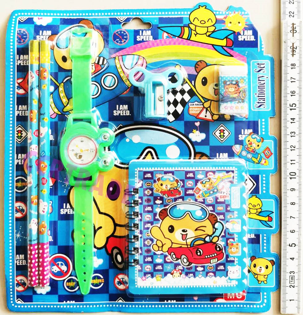 ชุดเครื่องเขียน+นาฬิกาวงกตแผงการ์ตูน 22.5 ซม.