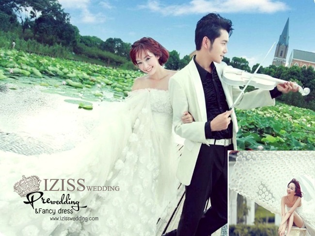 PW004 - **เลิกผลิตค่ะ** ชุดคู่ถ่ายพรีเวดดิ้ง (prewedding dress) & ชุดแต่งงานแฟนซี (Fancy wedding dress)ชายหญิง "ธีมสีขาว-ดำ"