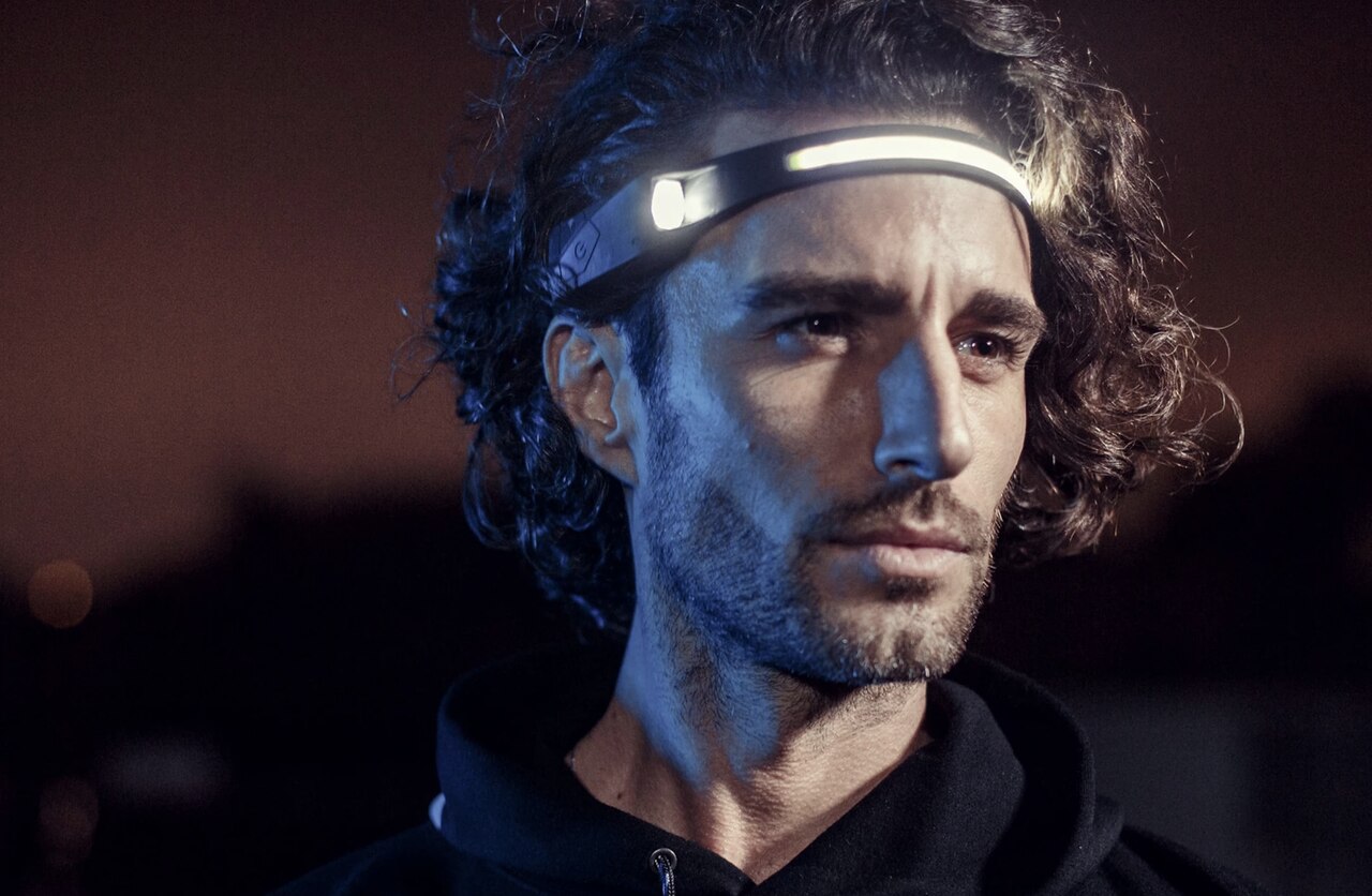 ไฟคาดหัว วิ่ง คาดศีรษะMOON รุ่น U PRO Headlamp สว่าง 500 ลูเมน Max 500 Lumen สีดำ (Midnight Black)