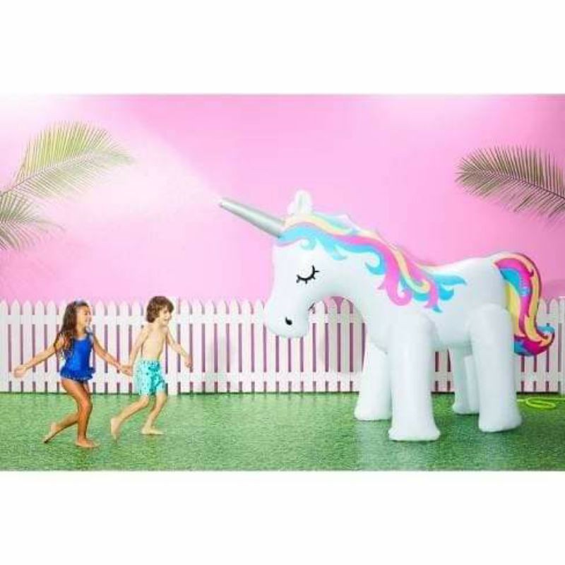 ยูนิคอนพ่นน้ำ ยูนิคอนเป่าลมพ่นน้ำ ม้าพ่นน้ำ ตัวใหญ่สูง 2 เมตร