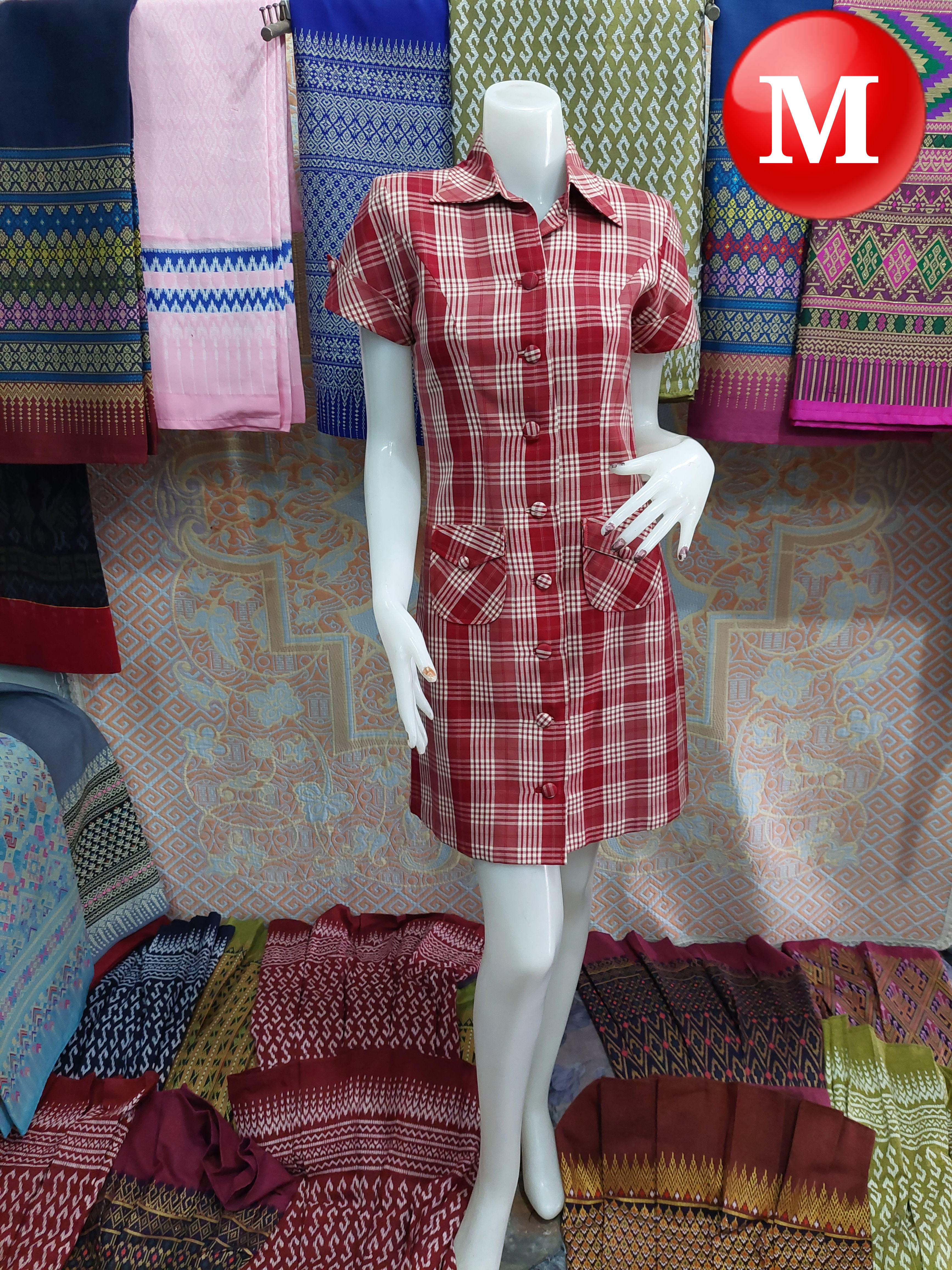 ชุดผ้าไทยผ้าไหมแพรทิพย์คอปีนตั้ง #ชุดผ้าไทยผ้าฝ้ายทอมือมัดหมี่ตีนแดง #ชุดผ้าไทยผ้าพื้นเมือง #ชุดผ้าไหมแพรทิพย์แต่งลูกไม้ #ชุดทำงานผ้าไทยปักลูกปัดสวยงาม♥