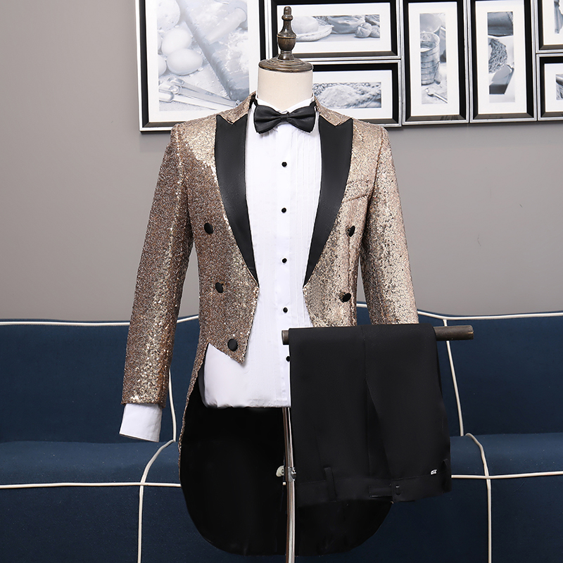 ST128- **พรีออเดอร์มี3สี**สูททักซิโด้เลื่อมผู้ชายสีเทาเงิน สีทองและสีดง สลับปกสีดำ แขนยาว พร้อมกางเกง ชุดสูทเจ้าบ่าว สูทแฟนซี ถ่ายพรีเวดดิ้ง & ชุดแต่งงานแฟนซี (Fancy wedding dress) สูทเลื่อมผู้ชายสีเงิน สีทองและสีแดง