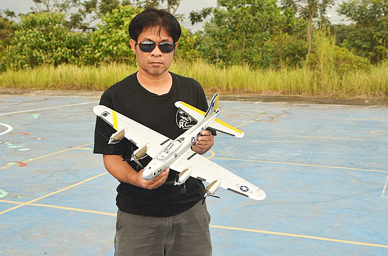 B-17 Aircraft (Auto Pilot) ทิ้งระเบิดสงครามโลก