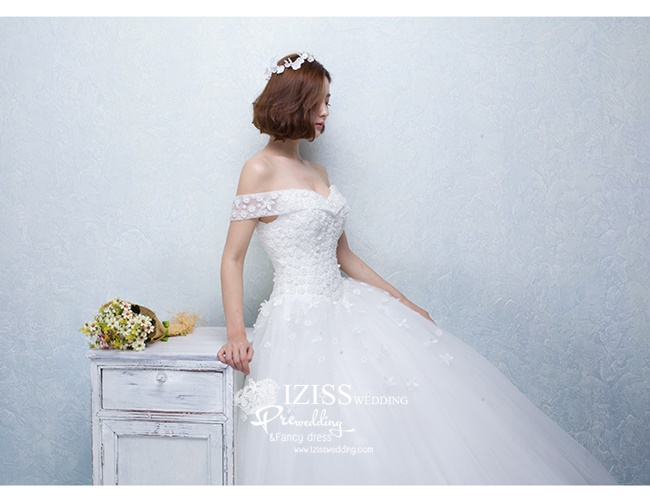 BR151 **พรีออเดอร์**ชุดแต่งงาน&ชุดเจ้าสาวแบบยาวสีขาวเกรดพรีเมี่ยม เปิดไหล่ มีแขน หรูหราน่ารัก สวยโดดเด่นไม่ซ้ำใคร