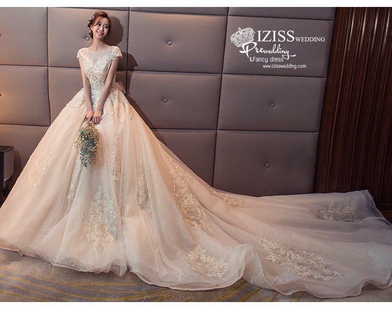 BR328 **พรีออเดอร์**ชุดแต่งงาน&ชุดเจ้าสาวแบบยาวอลังการ สีขาวเกรดพรีเมี่ยม หรูหราน่ารัก สวยโดดเด่นไม่ซ้ำใคร