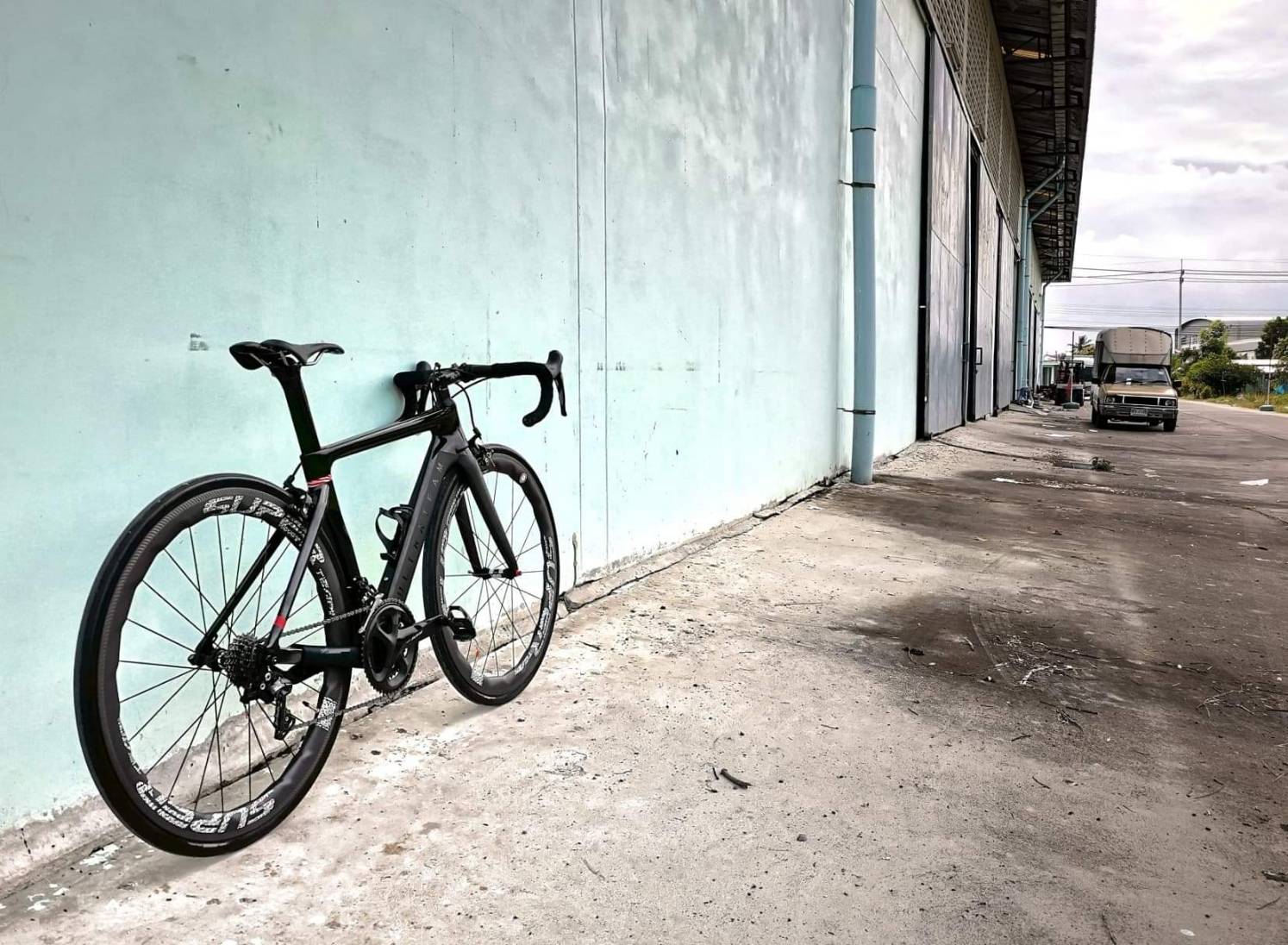 เฟรมจักรยานเสือหมอบคาร์บอนแท้ ULTRATEAM ประกันยาว