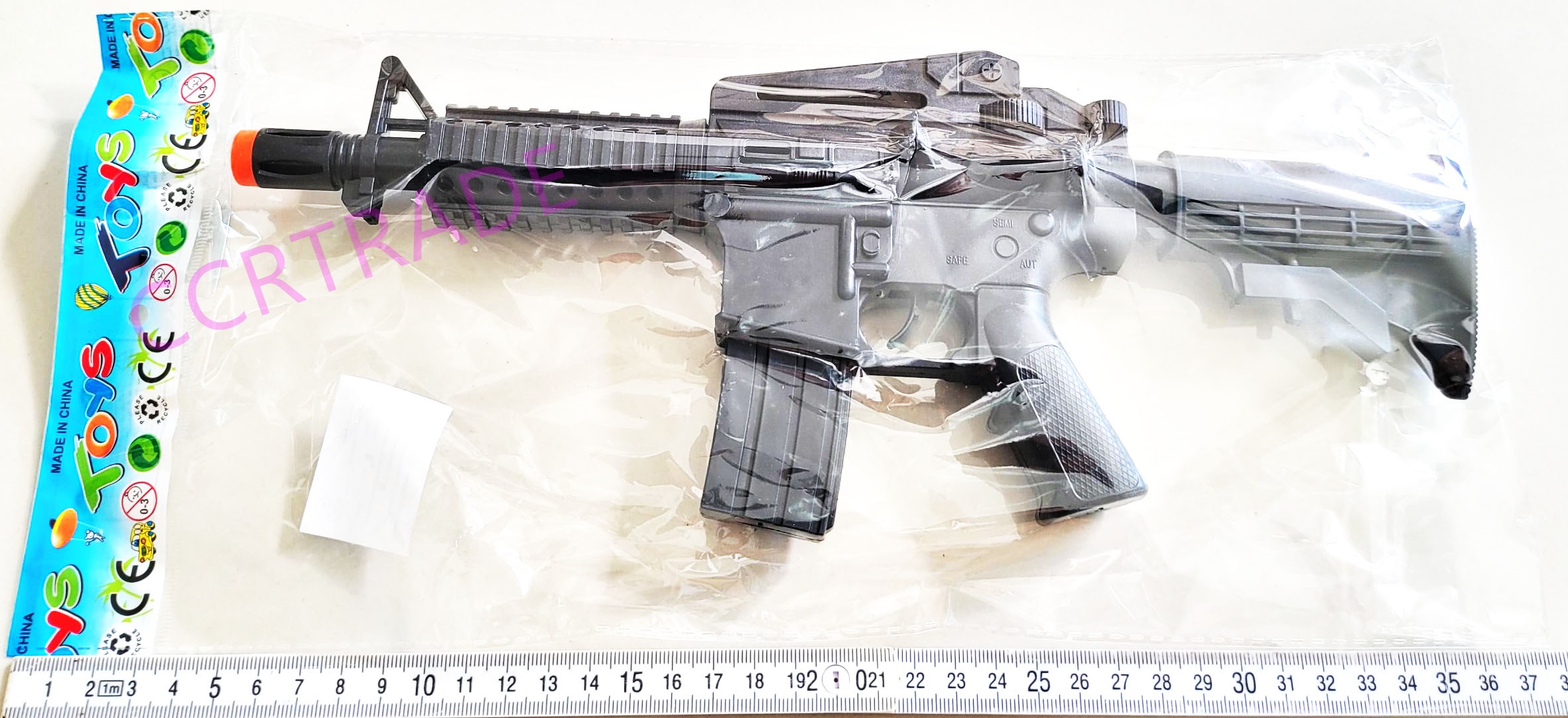ปืน M16 มีเสียงถุง 38 ซม.