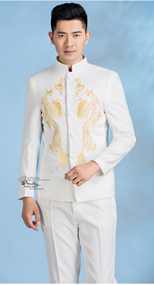 ST083 **พรีออเดอร์**สูทจีนผู้ชายสีขาวแขนยาวปักลายมังกรคู่สีทอง ติดกระดุมสีขาว พร้อมกางเกงสีขาวขาสอบ ชุดสูทเจ้าบ่าว สูทแฟนซี ถ่ายพรีเวดดิ้ง & ชุดแต่งงานแฟนซี (Fancy wedding dress) สูทผู้ชายสีขาว