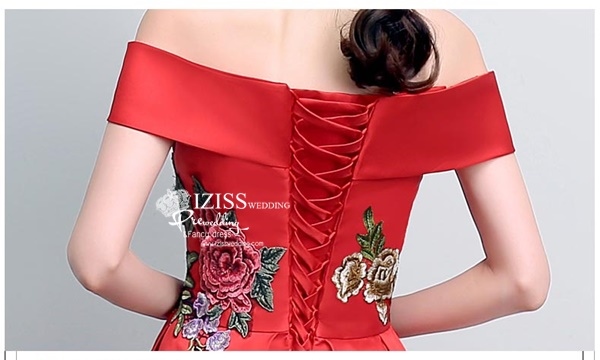 PW541 - **พรีออเดอร์ค่ะ พรีออเดอร์มี 5 สีทั้งสั้น+ยาวค่ะ สีแดง แดงไวน์ เขียว น้ำเงินและม่วงค่ะ** ชุดกี่เพ้าสั้นสีแดง ชุดยกน้ำชา ชุดคู่ถ่ายพรีเวดดิ้ง (prewedding dress) & ชุดแต่งงานแฟนซี (Fancy wedding dress)ชายหญิง "ธีมสีแดง"