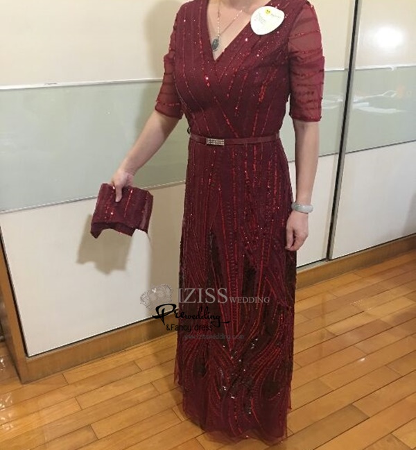 T004 **พรีออเดอร์ชุดราตรีเลื่อมสีแดง**ชุดราตรีเลื่อมยาวสีแดงไวน์ แขนสั้น สวยงามหรูหราไฮโซมากๆ ค่ะ