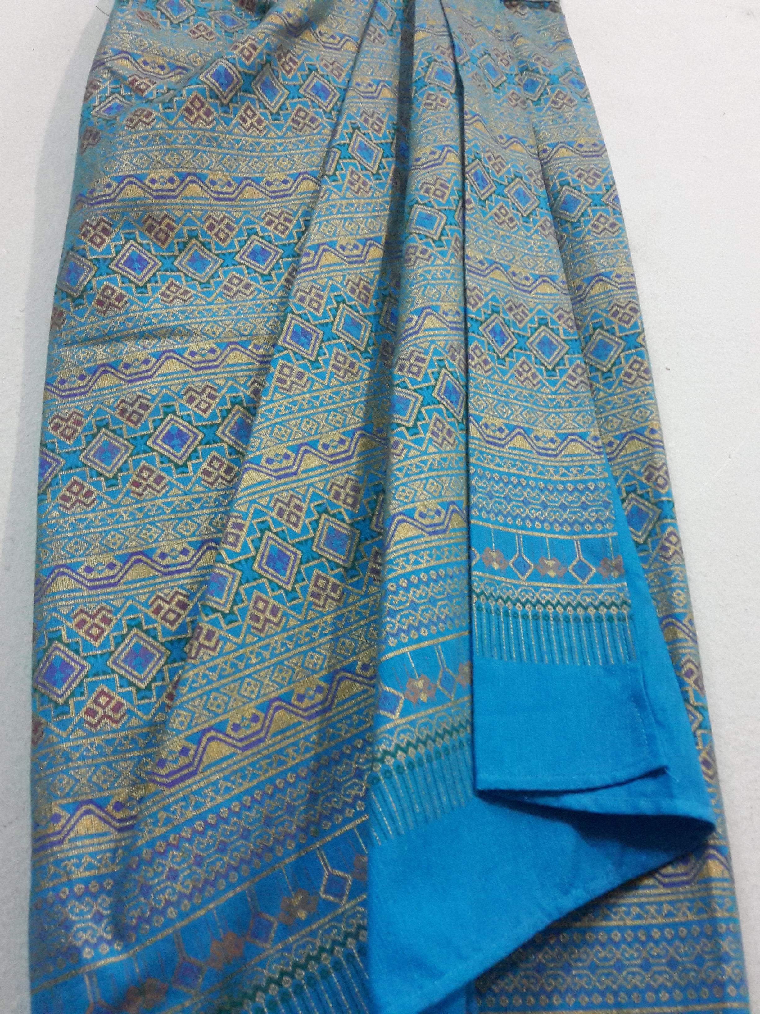 ผ้าถุงผ้าฝ้ายตัดสำเร็จ ไม่ตัดต่อตีน ผ้าลายมัดหมี่ ผ้าถุงตัดสำเร็จแบบป้ายเลื่อนตะขอสามารถเลื่อนได้ไม่เสียทรง อ้วนผอมใส่ได้