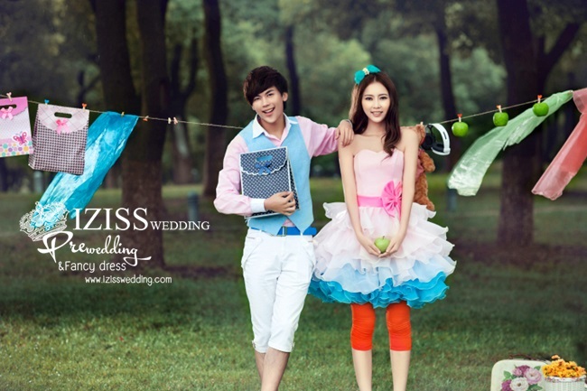 PW128 - Pre order ชุดคู่ถ่ายพรีเวดดิ้ง (prewedding dress) & ชุดแต่งงานแฟนซี (Fancy wedding dress)ชายหญิง "ธีมสีชมพู-ฟ้า"