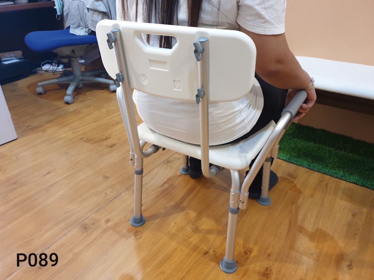 เก้าอี้นั่งอาบน้ำผู้ป่วย/เก้าอี้นั่งอาบน้ำผู้สูงอายุ