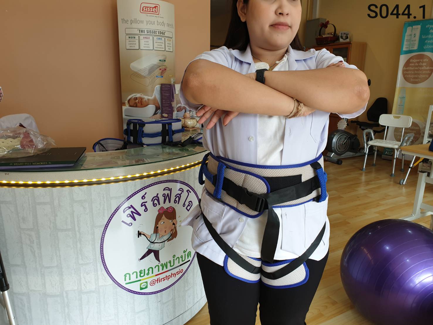 เข็มขัดฝึกเดินแบบล็อค 10 จุด ฟรีไซส์